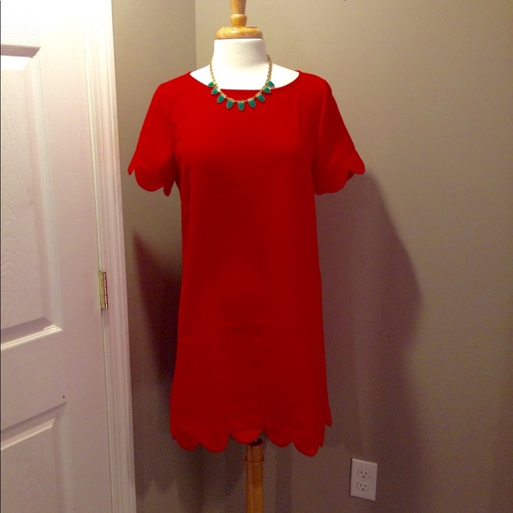 mittoshop Dresses & Skirts - 💃🏼🆕❗️Red short sleeve, scallop edge dress